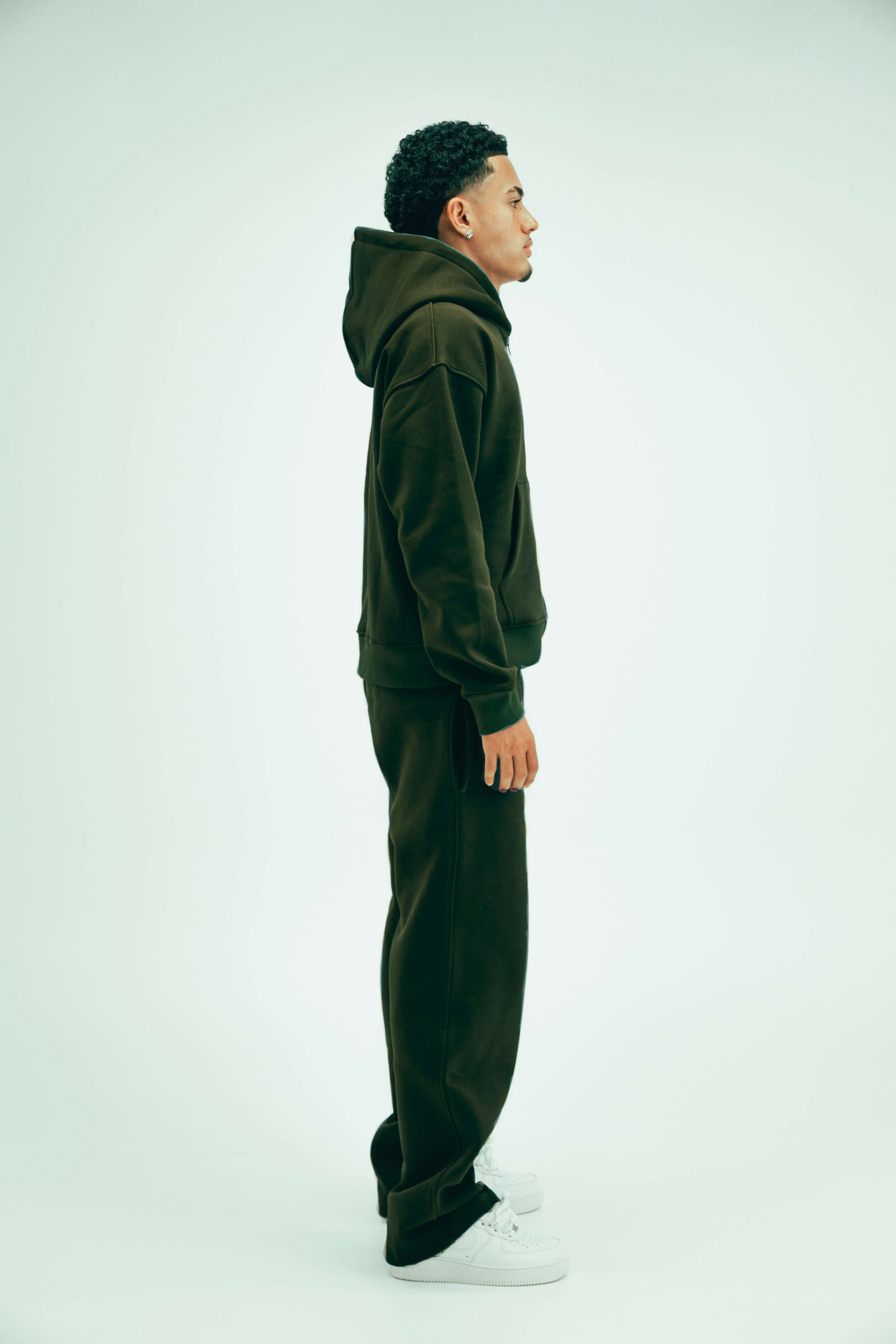 MOKI-Tracksuit