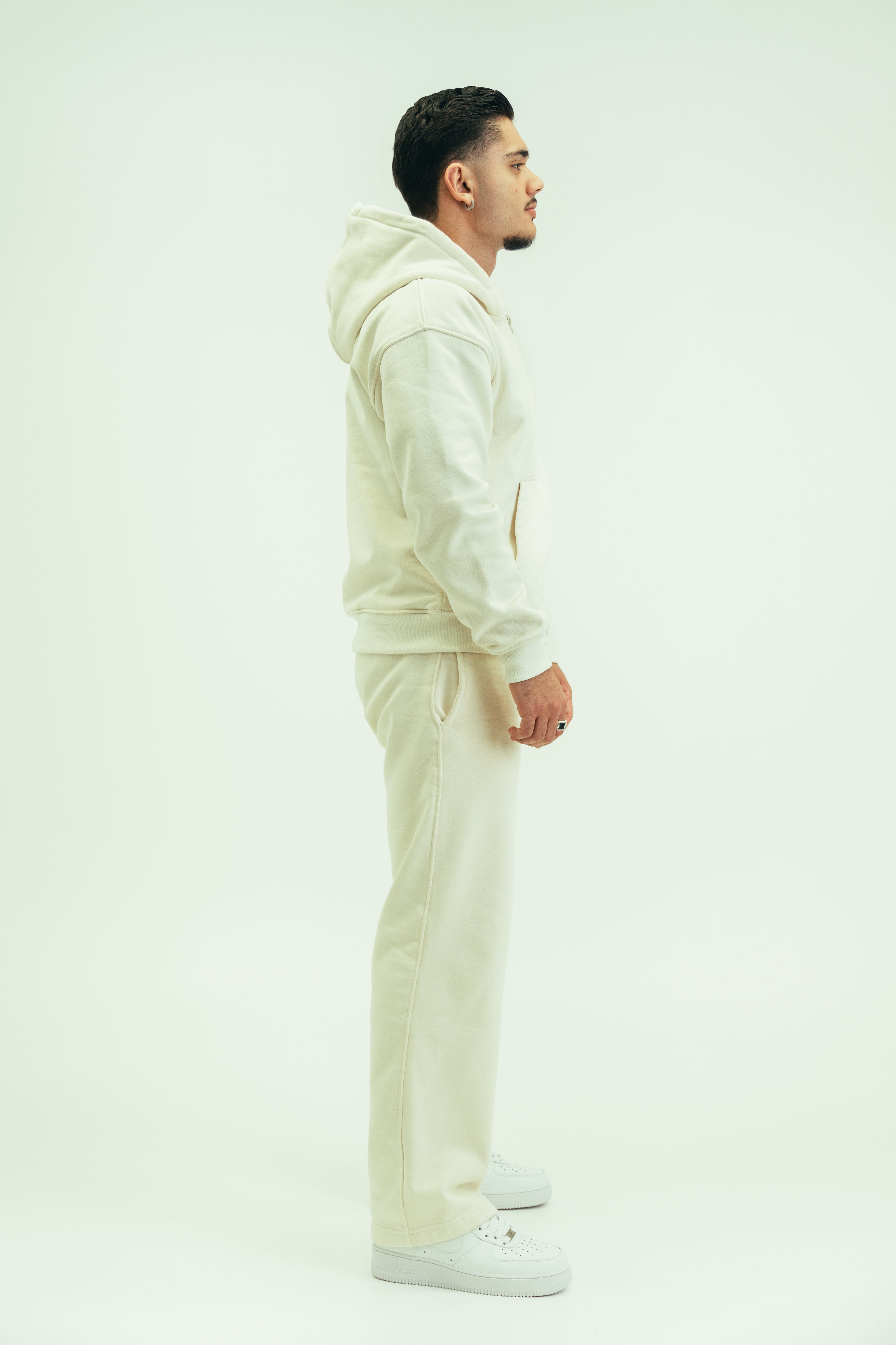 MOKI-Tracksuit
