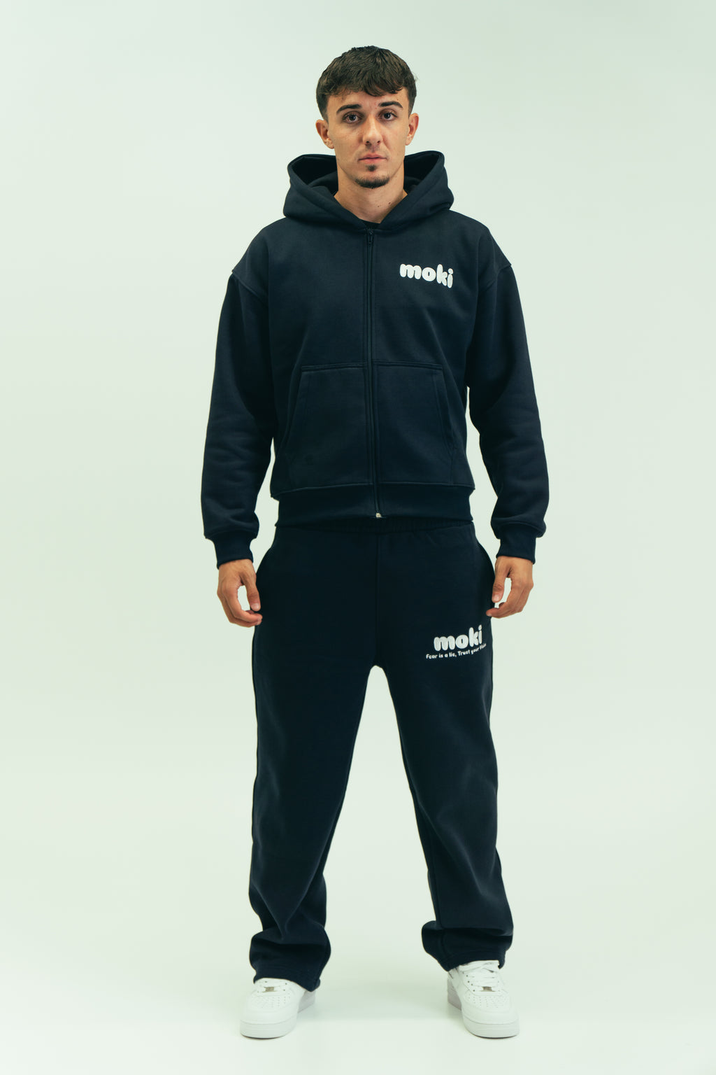 MOKI-Tracksuit