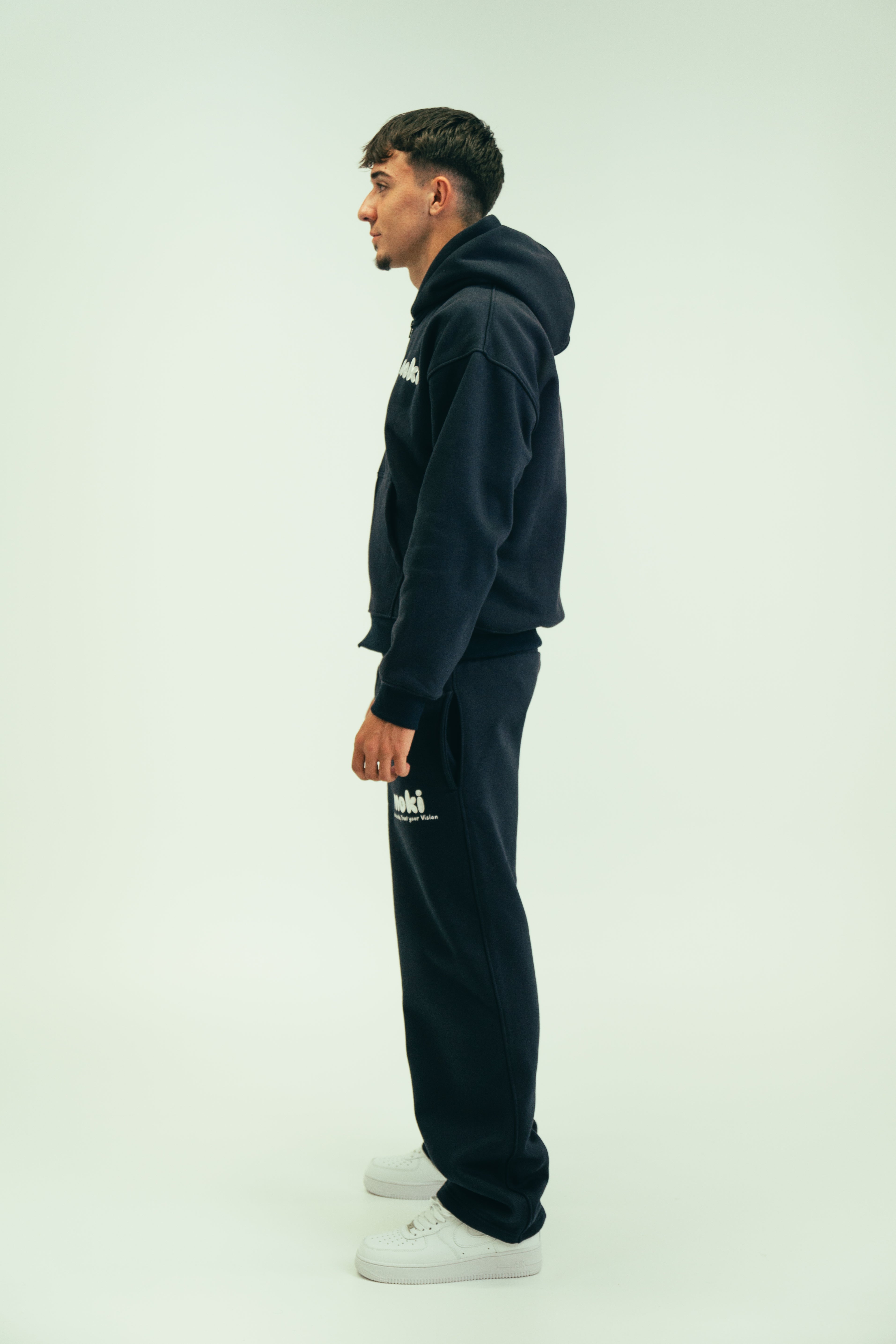 MOKI-Tracksuit